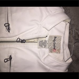 Faux leather blazer jacket with zipper